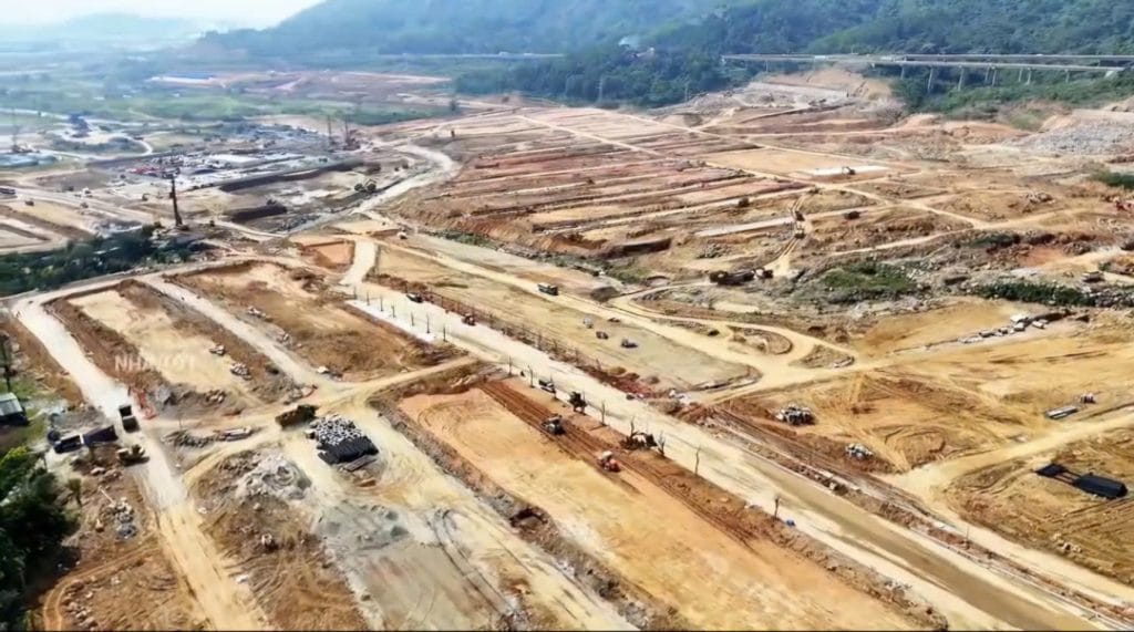Tiến độ thực tế dự án Vinhomes Hải Vân Bay tháng 3/2026 và quy hoạch bến cảng Liên Chiểu.