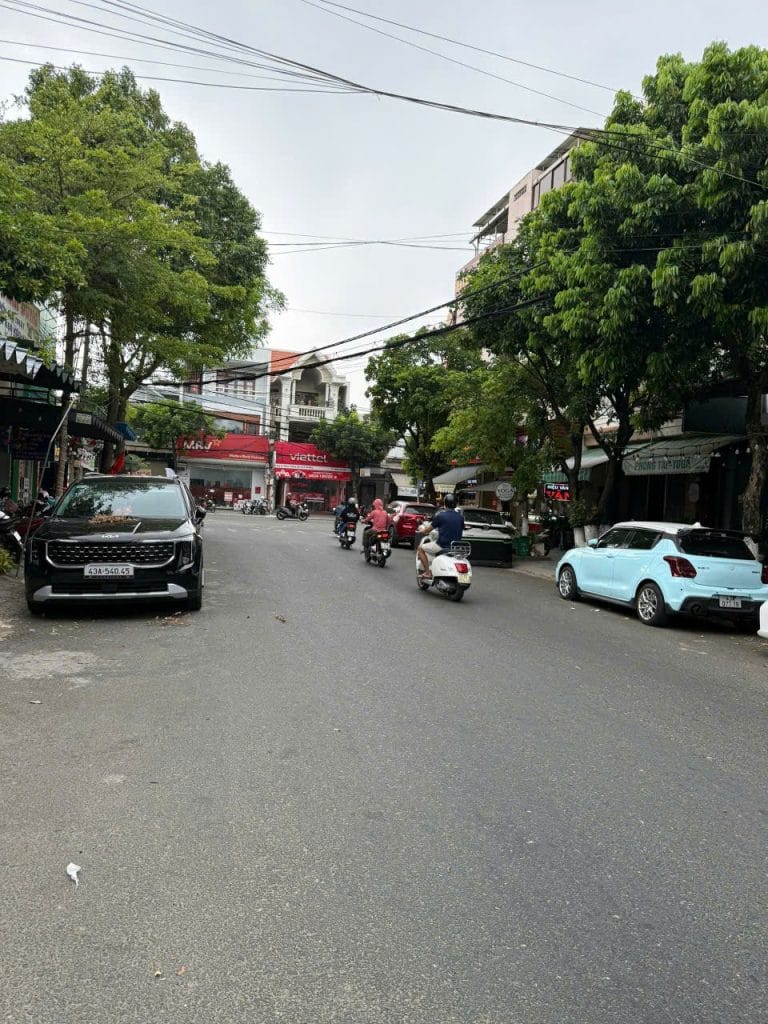 ​Bán nhà gần Chợ Cẩm Lệ