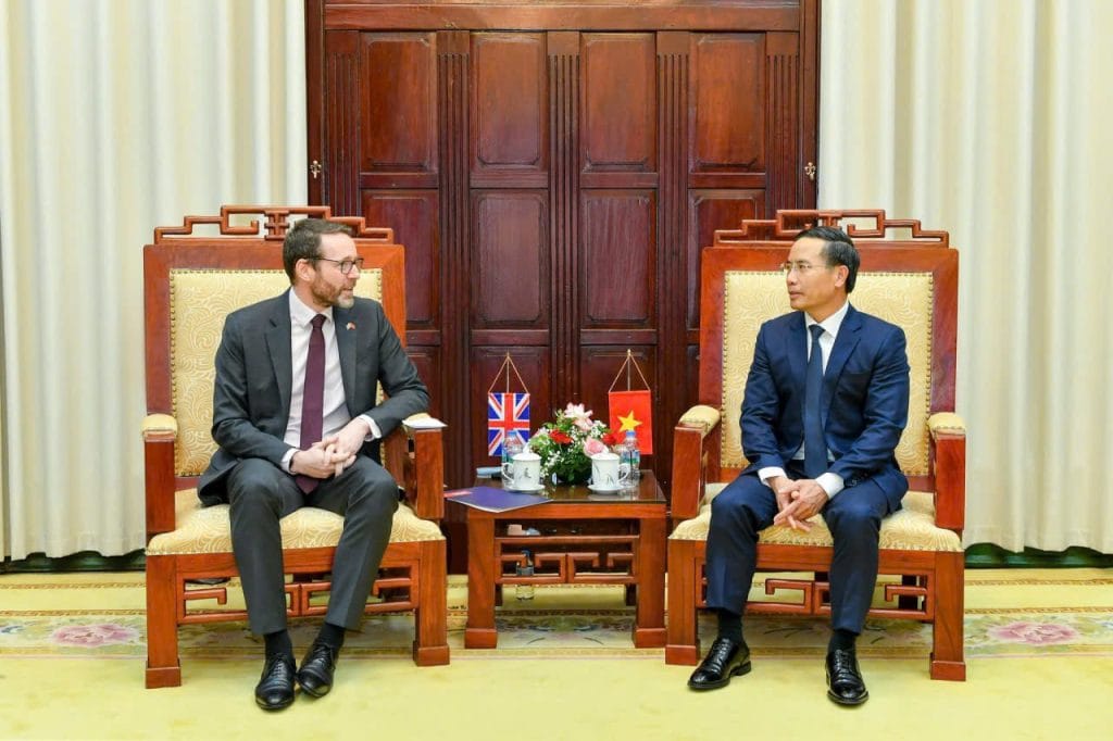 ​Trung tâm Tài chính quốc tế Việt Nam: Sau cuộc làm việc với Đại sứ Anh, dòng vốn có thực sự đổ về Đà Nẵng?
