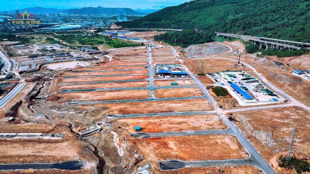 ​Bán Liền Kề VK7-37 Vinhomes Hải Vân Bay Đà Nẵng - Giá Chỉ 6,185 Tỷ